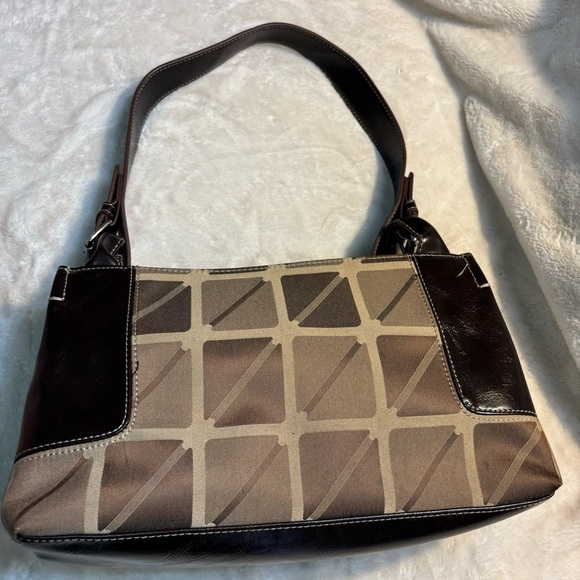 Nine & Co. Shoulder Bag Brown Tan Geometric Silver-Tone Hardware Classic - Picture 6 of 16